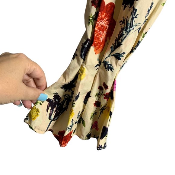 H&M Floral Bell Sleeve Crop Top 4 Beige Tie Front Key Hole Button Round Neck - Picture 4 of 5